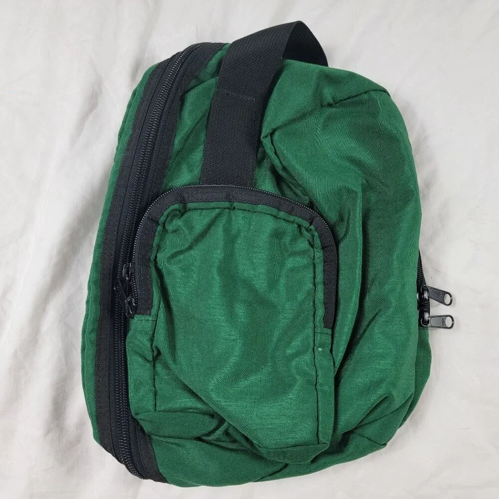 Made In The USA Green Nylon Travel Bag Multiple Compartments Adjustable Strap